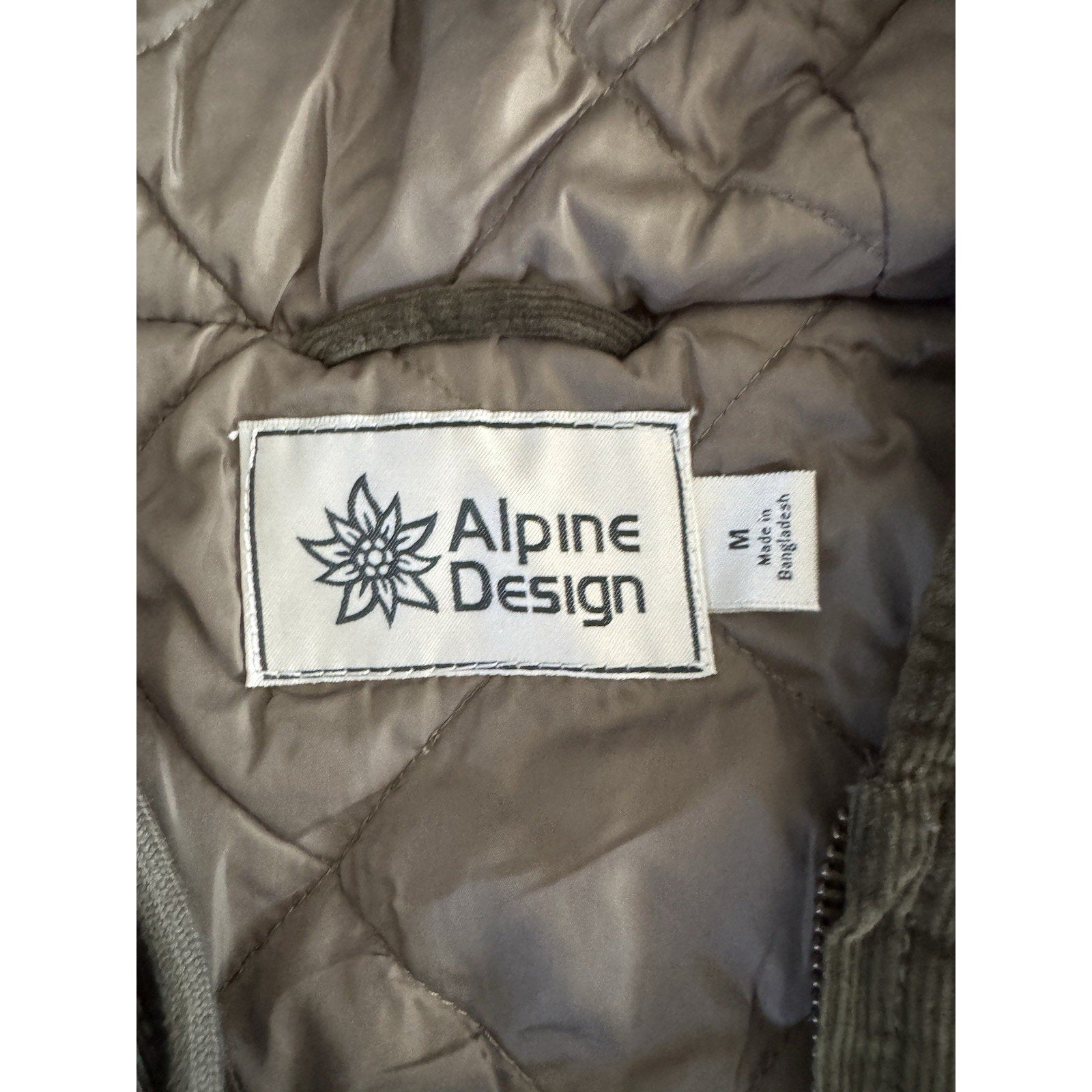 NWT Alpine Design Women's Corduroy Quilted Full Zip Hoodie - M - Vintage Olive