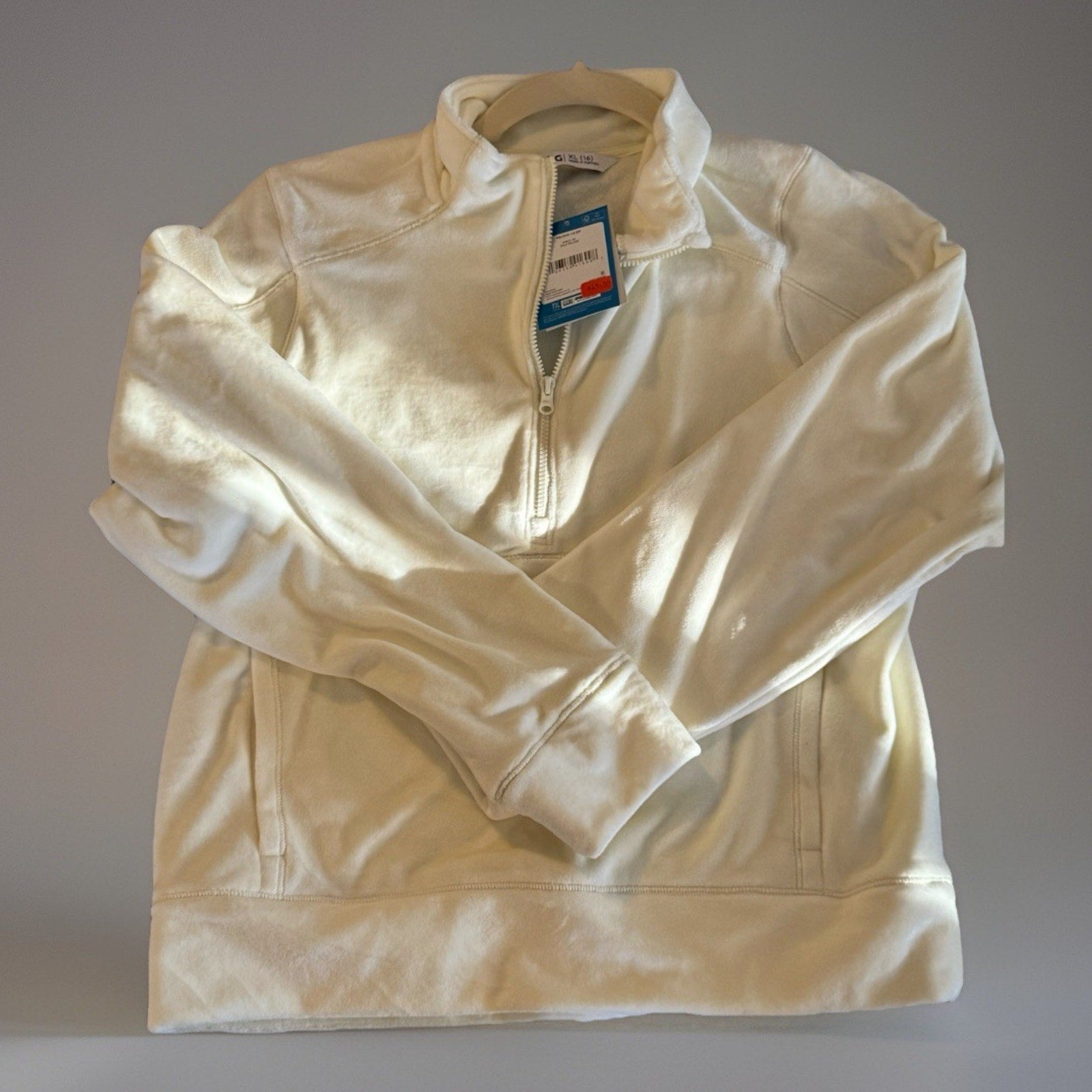 DSG ' VELOUR HALF ZIP ' GIRLS ' SIZE XL (16) PALE YELLOW