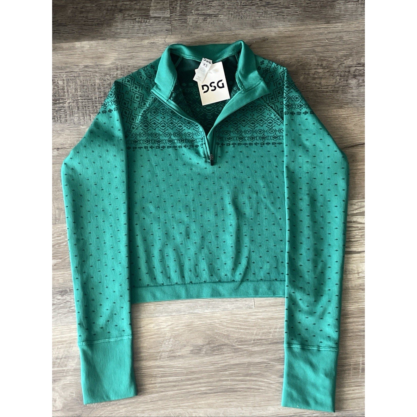 DSG ladies Momentum Zip Size S